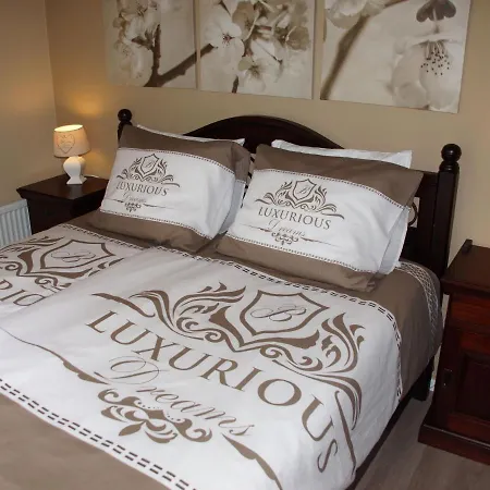 Spacious Holiday In With Private Garden * Ermelo