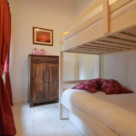 Spacious Holiday In With Private Garden Casa de Férias Ermelo