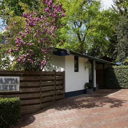 Spacious Holiday In With Private Garden Casa de Férias Ermelo